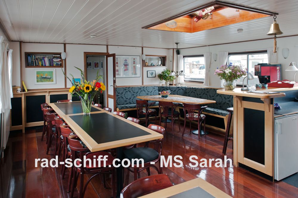 MS Sarah - Restaurant